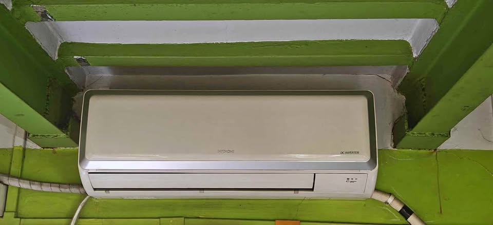 hitachi ac 3
