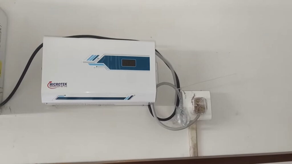 AC stabilizer